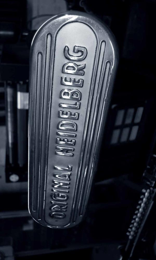 Découpe à la forme sur presse Heidelberg - imprimerie Lille